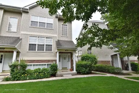 671 PHEASANT Trail, Saint Charles, IL 60174