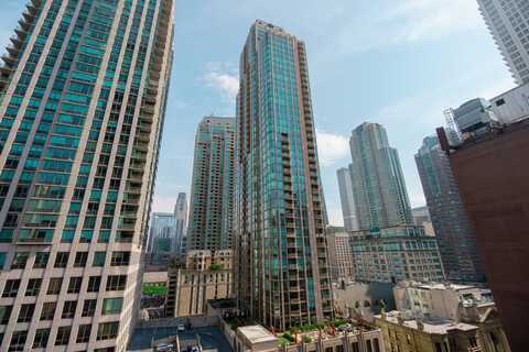 10 E Ontario Street, Chicago, IL 60611