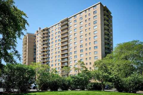 7033 N Kedzie Avenue, Chicago, IL 60645