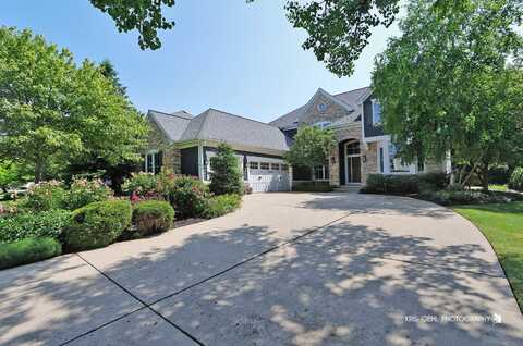 905 Burnham Court, Aurora, IL 60502