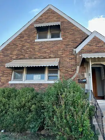1430 S Central Avenue, Cicero, IL 60804