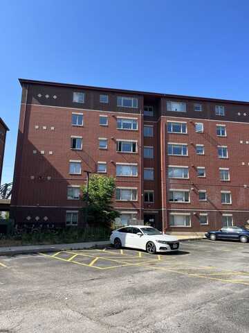 231 W 18th Street, Chicago, IL 60616
