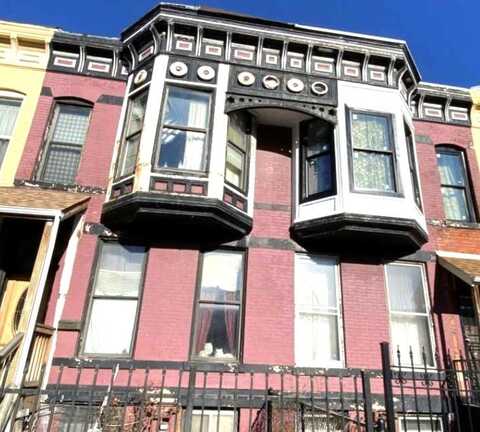 2324 W Warren Boulevard, Chicago, IL 60612