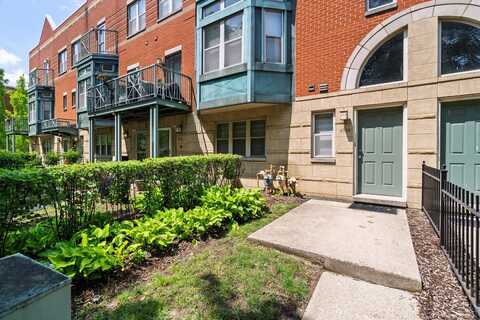 4518 S Woodlawn Avenue, Chicago, IL 60653