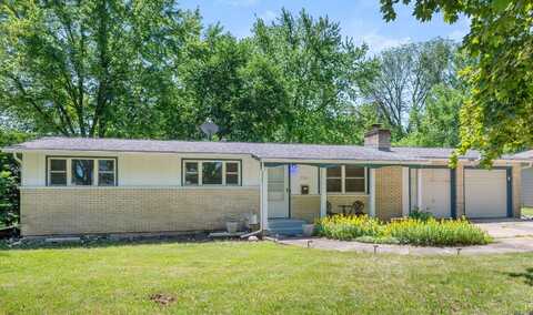 728 Kimberly Drive, DeKalb, IL 60115