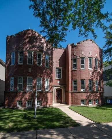 4048 W Patterson Avenue, Chicago, IL 60641