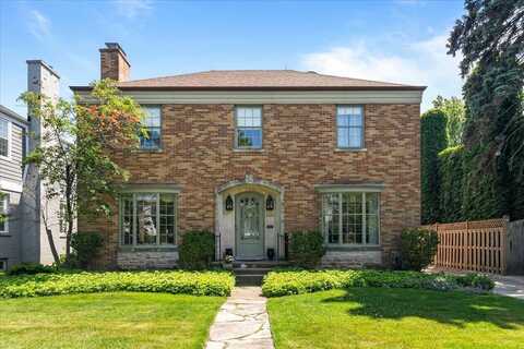 2025 Greenwood Avenue, Wilmette, IL 60091