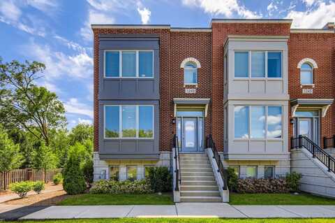1249 Gateway Court, Northbrook, IL 60062