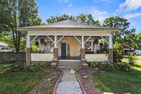 443 S Independence Street, Monticello, IL 61856