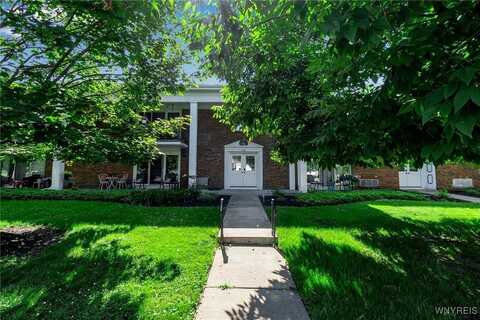 335 S Cayuga Road, Amherst, NY 14221