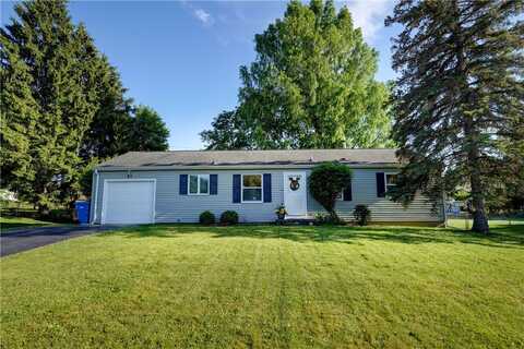 85 Campfire Road N, Henrietta, NY 14467
