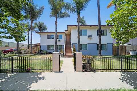 2516 S Baker Street, Santa Ana, CA 92707