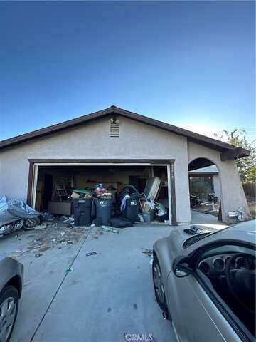 43815 Gillan Avenue, Lancaster, CA 93535