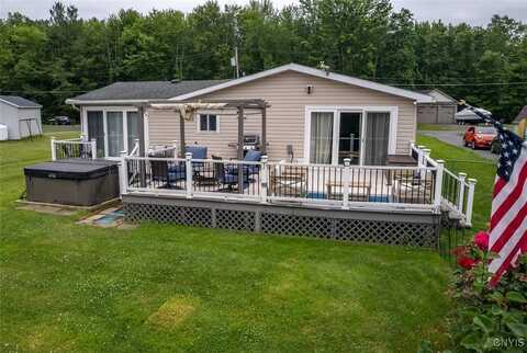 9715 Ethel Road, Clay, NY 13029