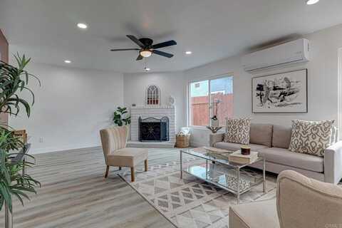 1320 Vinca Way, San Diego, CA 92113