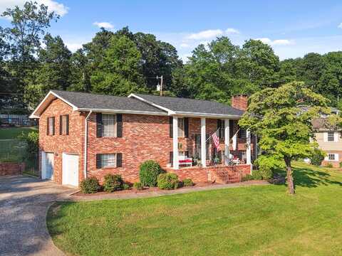2124 Colonial Parkway Drive, Chattanooga, TN 37421