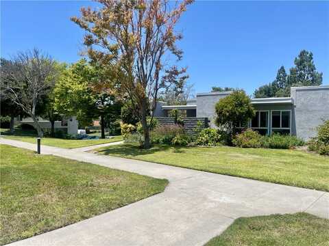 2205 Via Mariposa E, Laguna Woods, CA 92637