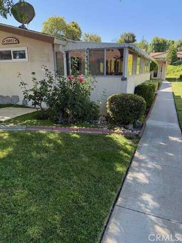 26851 Avenue Of The Oaks, Newhall, CA 91321
