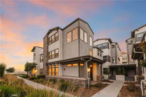 104 Spectacle, Irvine, CA 92618