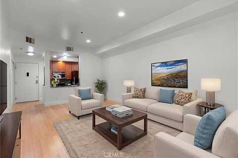 525 S Berendo Street, Los Angeles, CA 90020