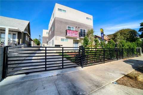 4559 Pickford St Street, Los Angeles, CA 90019