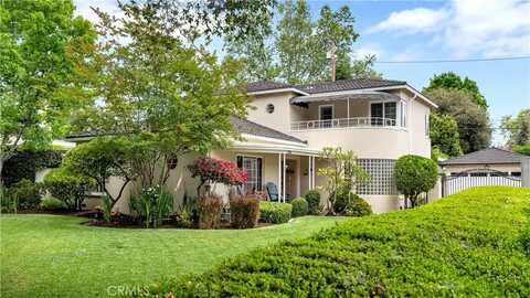 2105 N Heliotrope Drive, Santa Ana, CA 92706