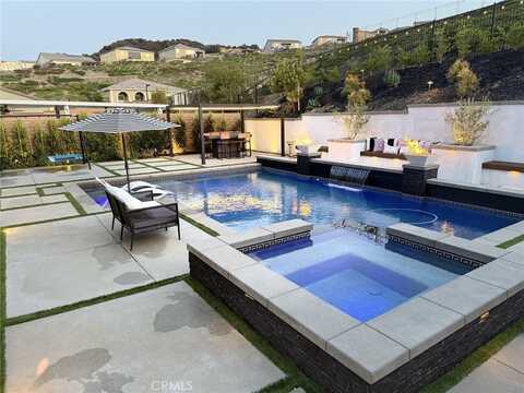 2516 Chad Zeller Lane, Corona, CA 92882