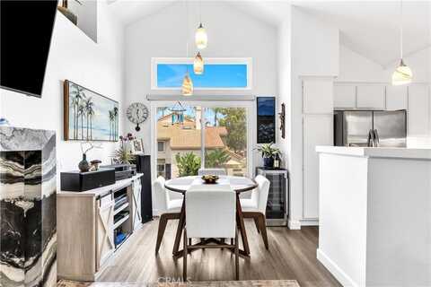 2 Daytona, Laguna Niguel, CA 92677