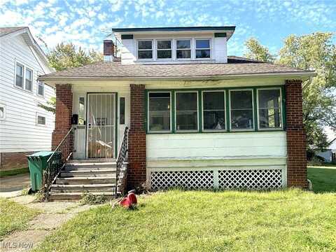 5578 DALEWOOD AVENUE, MAPLE HEIGHTS, OH 44137