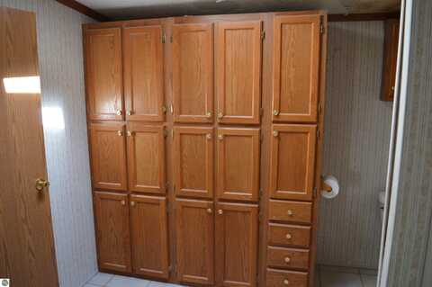 7657 NW BLAKE AVENUE, RAPID CITY, MI 49676