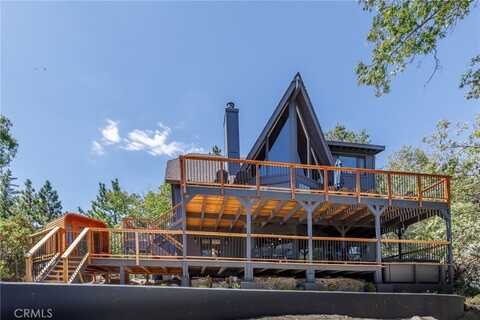 997 Nadelhorn Drive, Lake Arrowhead, CA 92352