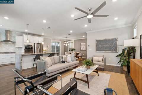 605 Chives Way, Walnut Creek, CA 94595
