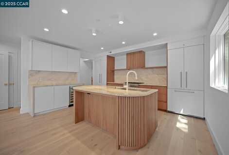 3742 Mt. Diablo Blvd #1B, Lafayette, CA 94549
