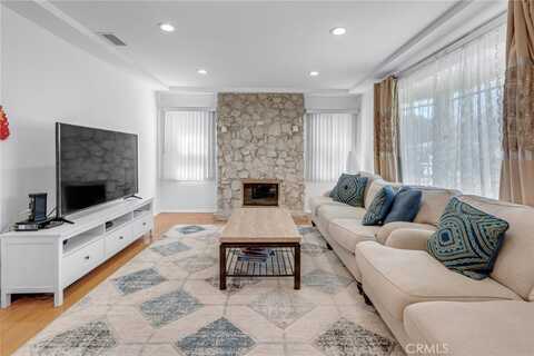 9812 S Denker Avenue, Los Angeles, CA 90047