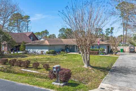 1546 Bay Tree Ln., Myrtle Beach, SC 29575