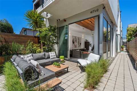 417 Sunset Avenue, Venice, CA 90291