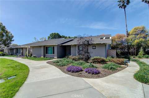 8566 Larkhall Circle, Huntington Beach, CA 92646