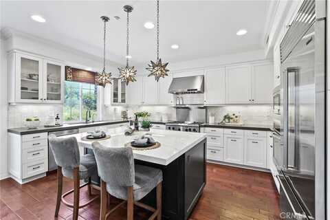 11 Heartwood Way, Aliso Viejo, CA 92656