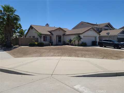 204 S Woodlake, Lake Elsinore, CA 92530