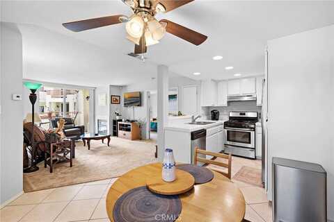 405 Ribbon Beach Way, Oceanside, CA 92058