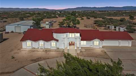 8381 White Road, Phelan, CA 92371