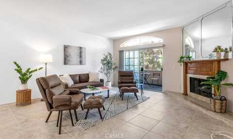 3284 Barham Boulevard, Los Angeles, CA 90068