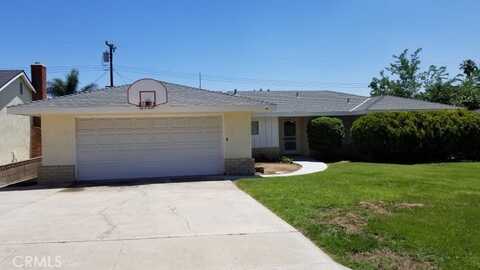 35555 Mountain View Street, Yucaipa, CA 92399