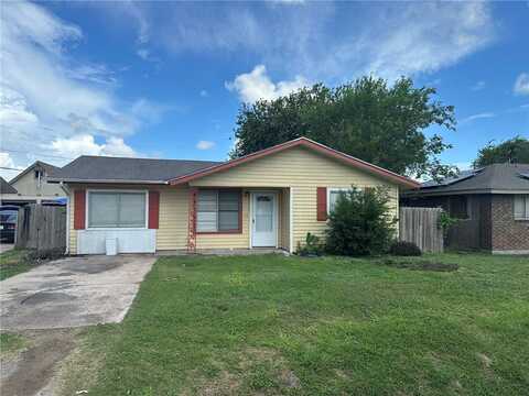 115 Lee Avenue, Gregory, TX 78359
