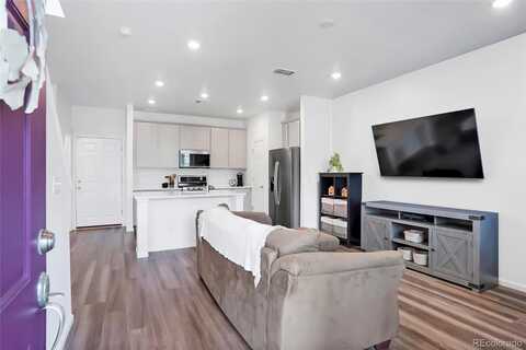 21528 E 59th Place, Aurora, CO 80019