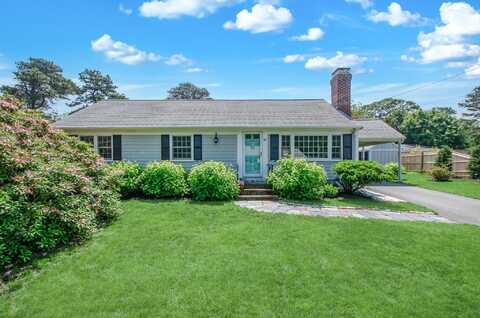 66 Teal Circle, West Dennis, MA 02670