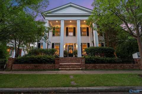21 Braxton Street NW, Huntsville, AL 35806