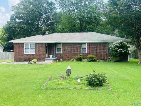 2008 Bell Avenue SW, Decatur, AL 35601