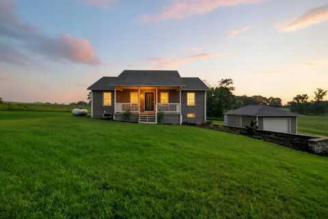 10195 Yankee Street, Fredericktown, OH 43019