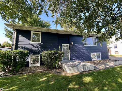 304 Roy El Court, Wapello, IA 52653